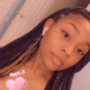 Meet your Posher, Tajanay